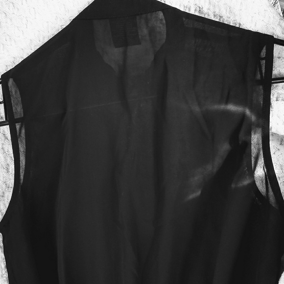 Sz small Black Sheer Button Front Blouse - Picture 7 of 8
